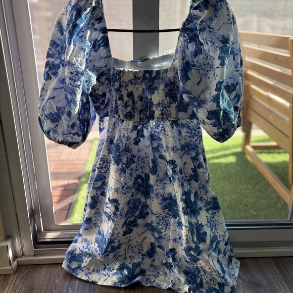 Abercrombie & Fitch Emerson Linen-Blend Puff Sleeve Mini Dress - Picture 3 of 3